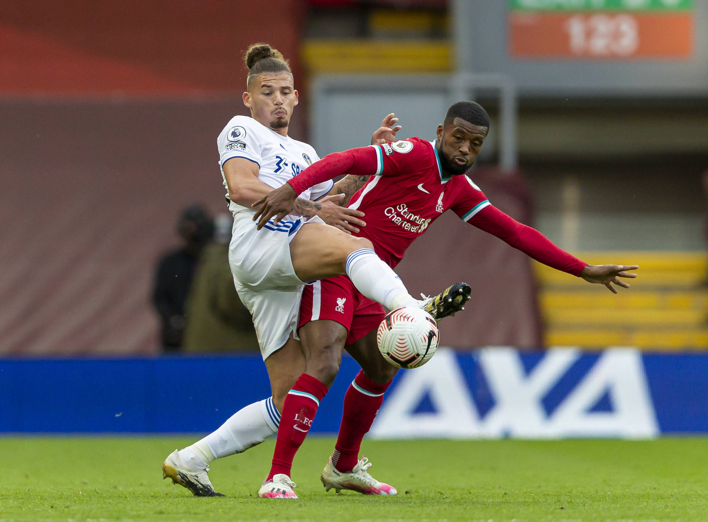 并促使双方 并促使双方